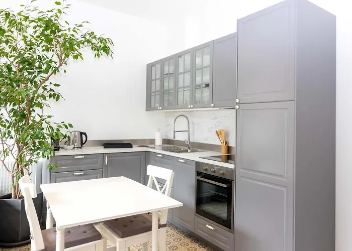 Apartment La Maison De Michel Beauvais